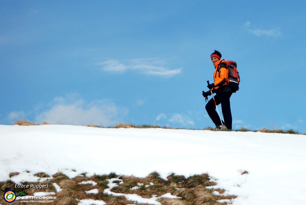 21 - tra le neve e il cielo.JPG